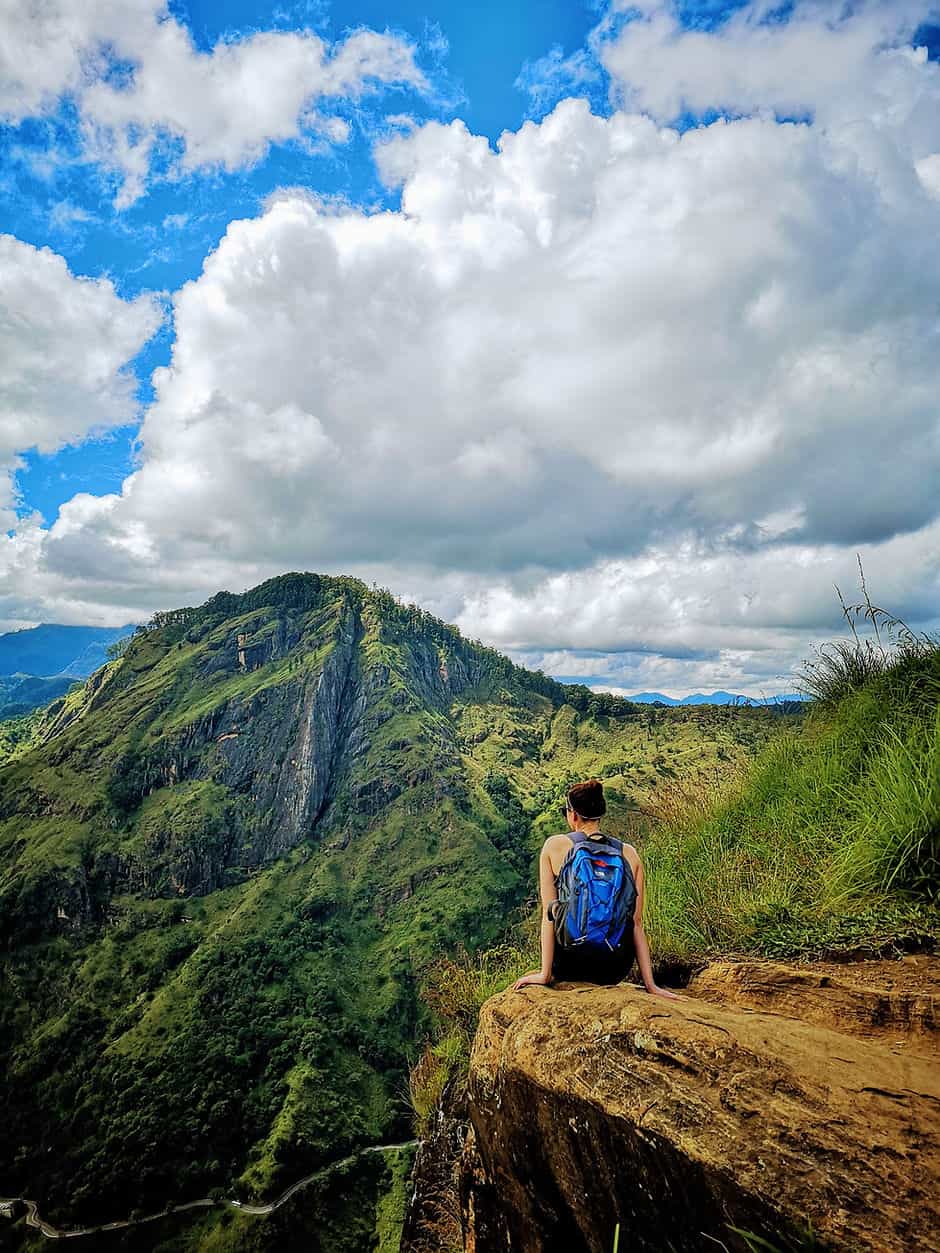 Gorgeous views at Little Adam's Peak in Ella, Sri Lanka 