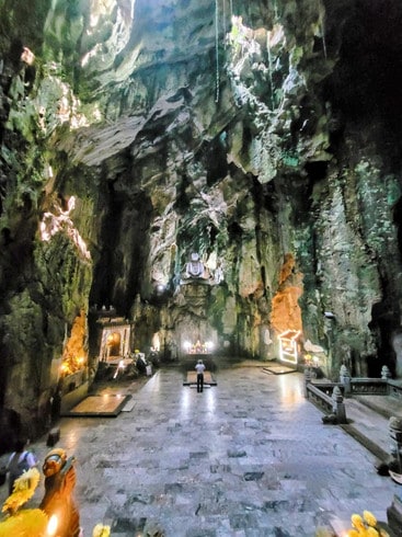 Huyen Khong cave, Marble Mountains, Vietnam