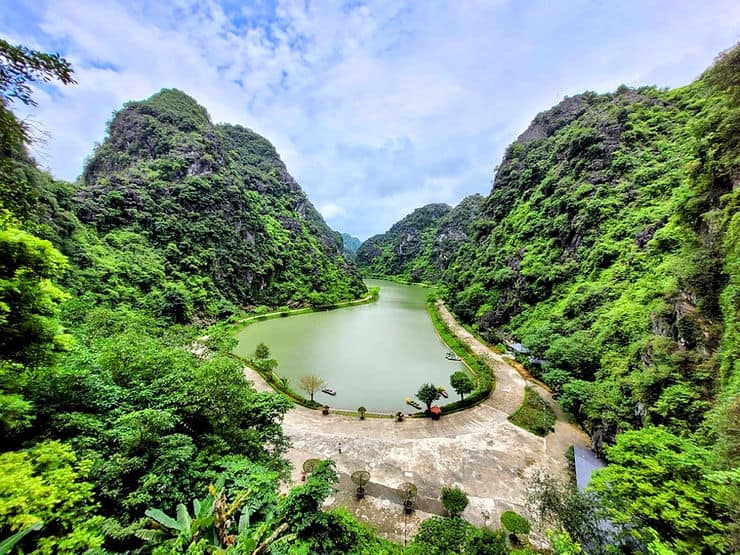 Am Tien Lake in Trang An, Vietnam