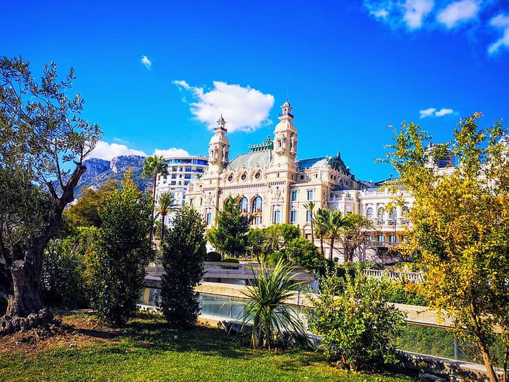 Standing in the Jardins d'acclimatation looking over to the Monte Carlo Opera House 