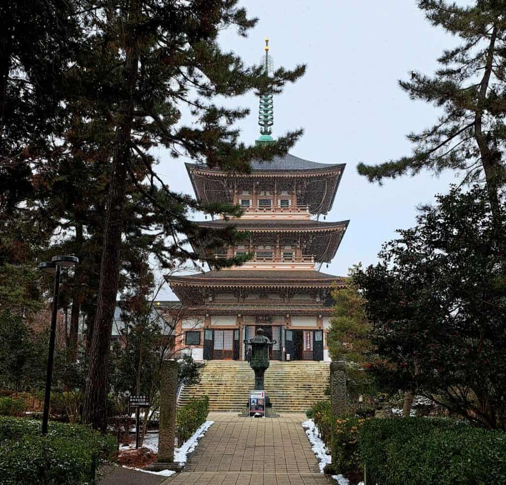 Zenko-ji temple pagoda, Nagano